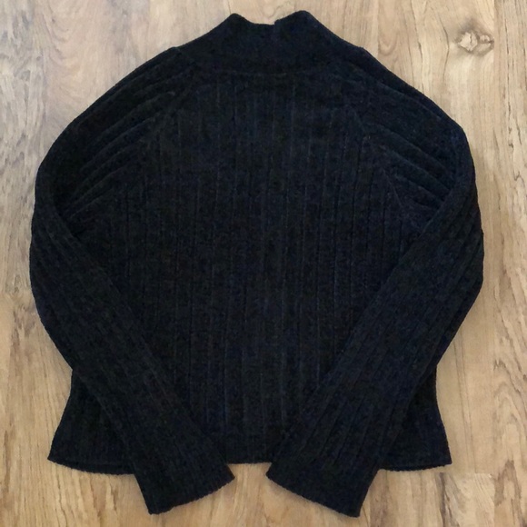 NWOT Rabbit Designs Chenille Shrug - Picture 6 of 6